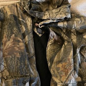 Outfitters ridge camo hoodie